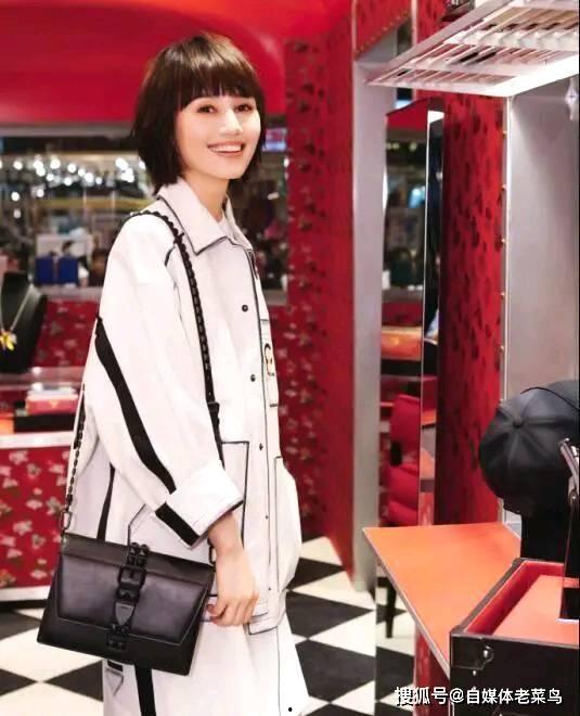 袁泉娱乐节目,笑谈幕后趣事，展现真实自我